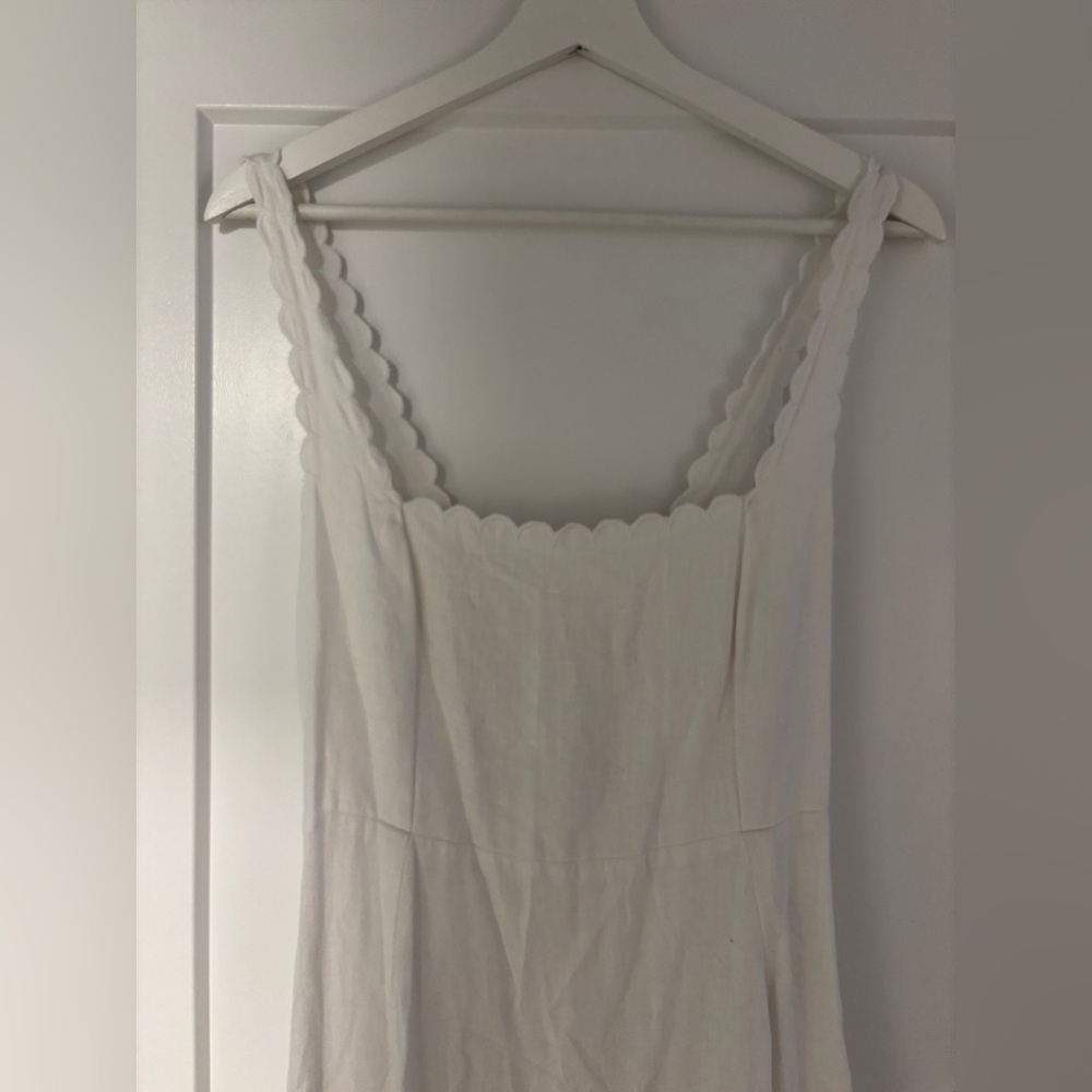 Posse linen dress with scallop trim - Picture 5 of 8